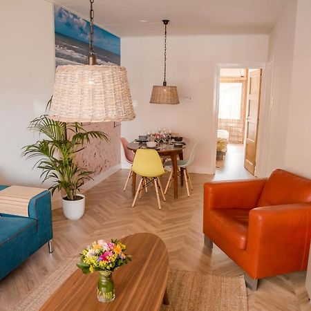 Beachhouse Anna, 1 Minute Walk To The Beach And Centre Of Katwijk, Free Private Parking Next To The House ! 카트베이크안제이 외부 사진