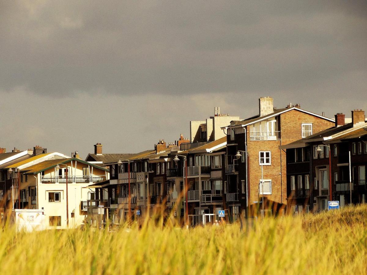 Beachhouse Anna, 1 Minute Walk To The Beach And Centre Of Katwijk, Free Private Parking Next To The House ! 카트베이크안제이 외부 사진